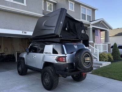 Brand new Rooftop Tents