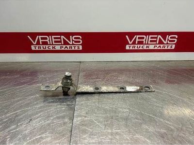 Peterbilt 378 Tilt Assist Spring Hood Bracket, Part # 13-03506