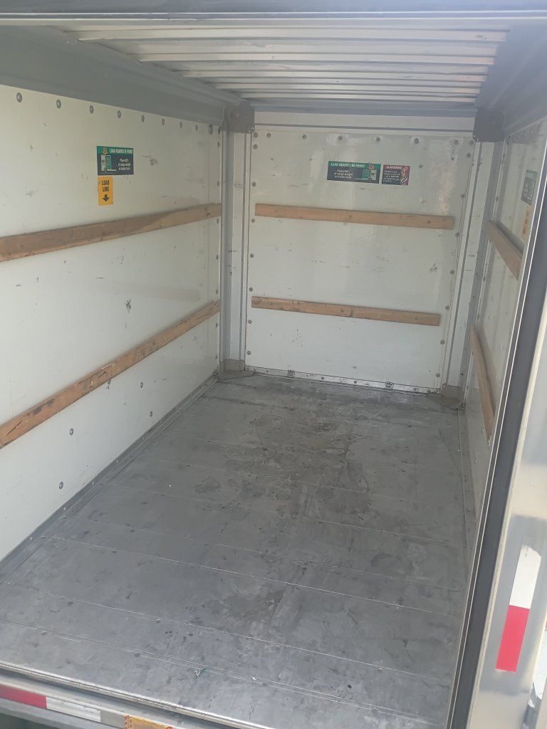Main image 5