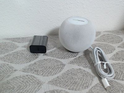 Apple HomePod mini White Smart Speaker with Power Adapter Used