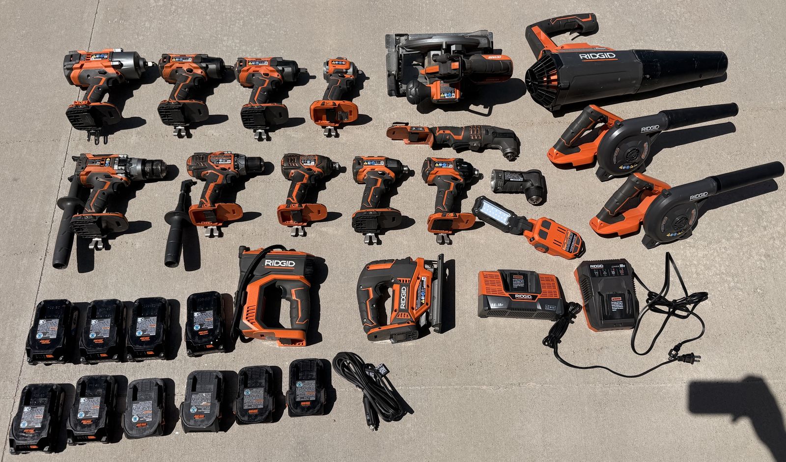 RIDGID 18V Mega Tool & Battery Set – Light Use, Lifetime Warranty