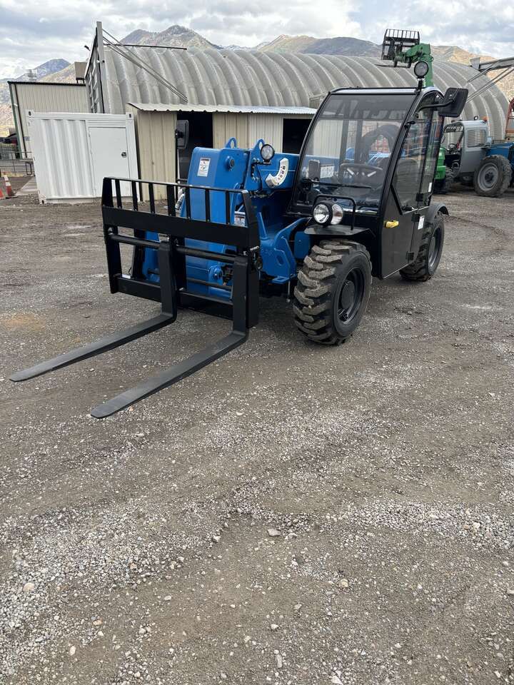 2026 New! Genie GTH-5519 Enclosed Cab Forklift Telehandler