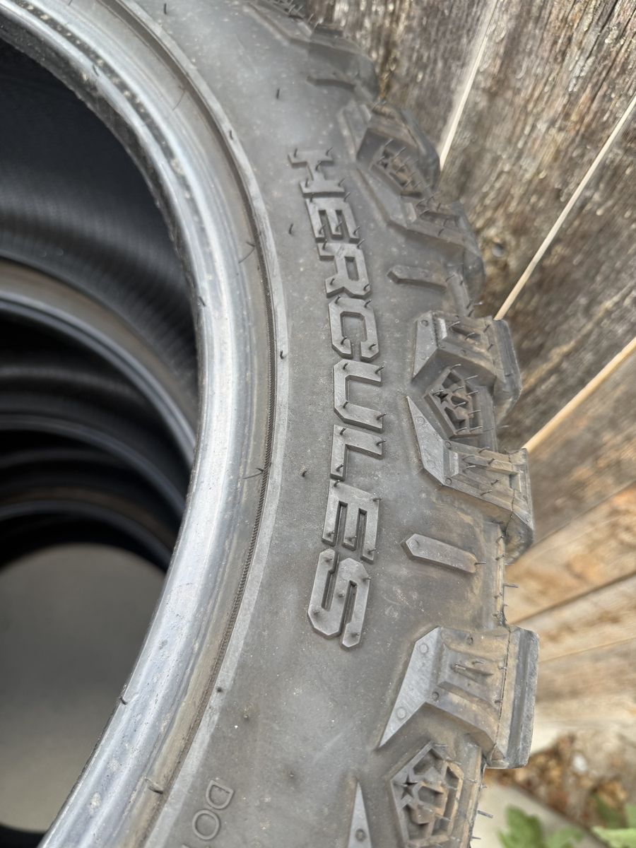 4 Hercules TIS Off-Road Tires 33x12.5 R22 LT - Minimal Wear, Lots of Tread