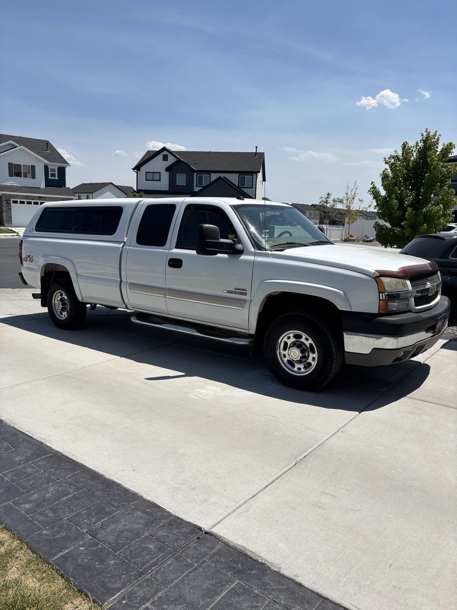 2004 Chevrolet Silverado 2500 LT