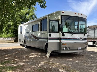 2002 RV