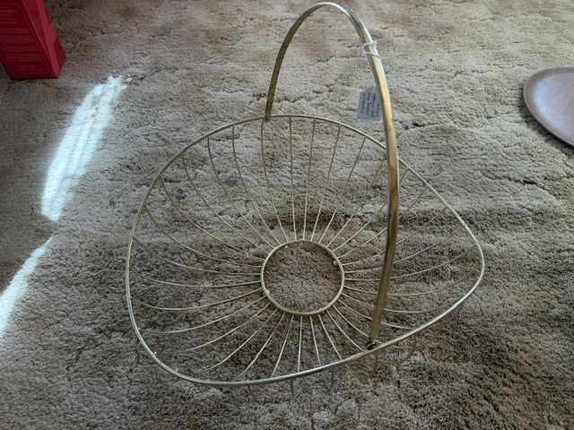 Main image 32
