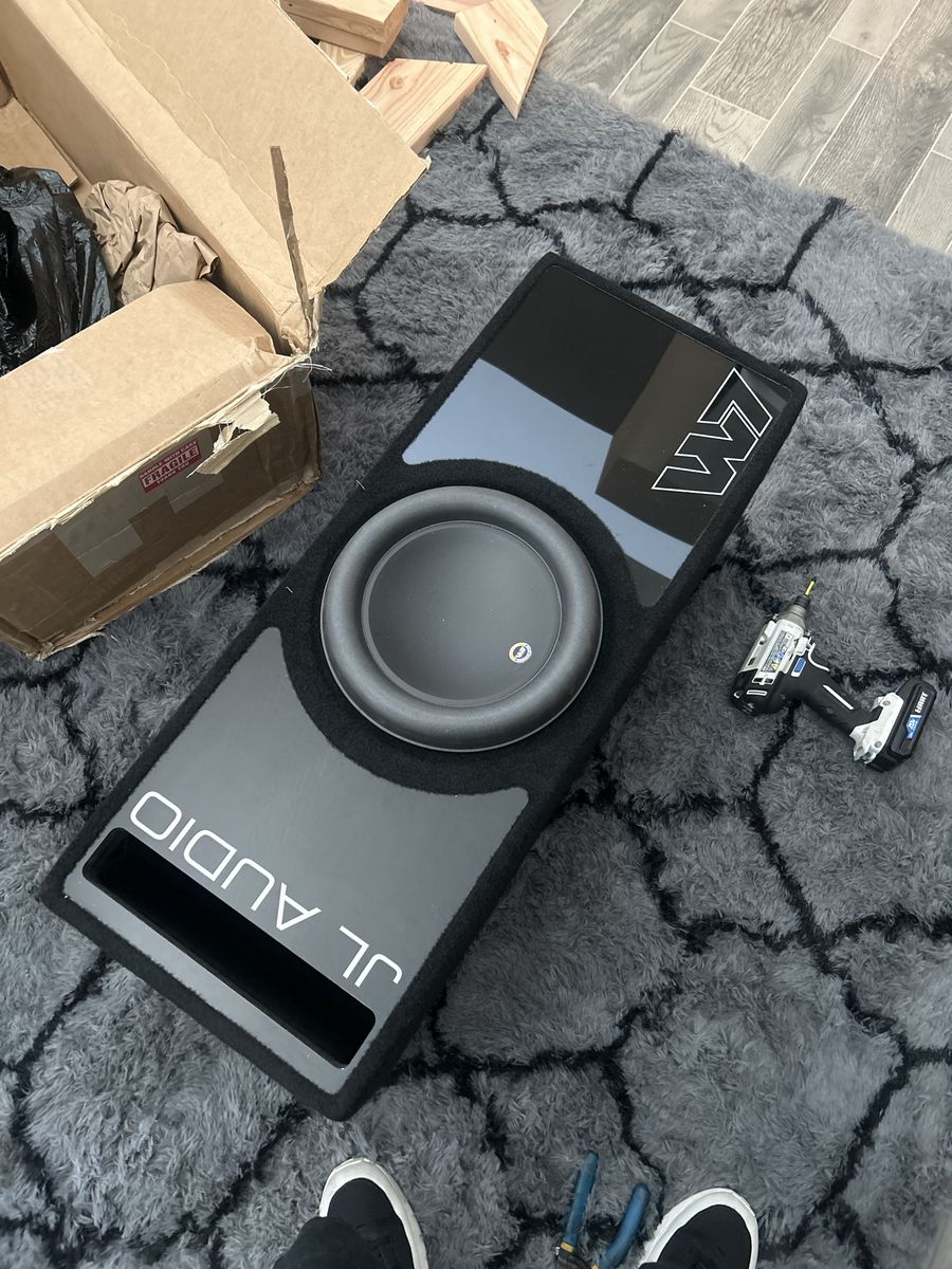 Custom enclosure for 10”