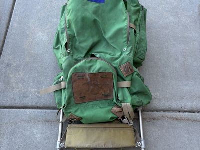 Vintage JanSport Green External Frame Backpack Hiking Camping