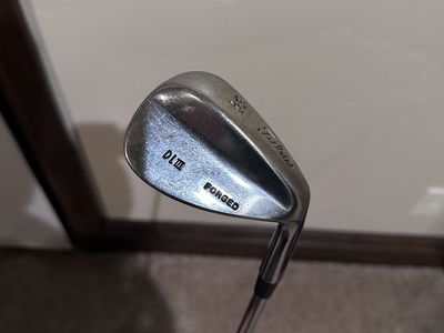 Titleist Forged DLIII 54 degree wedge