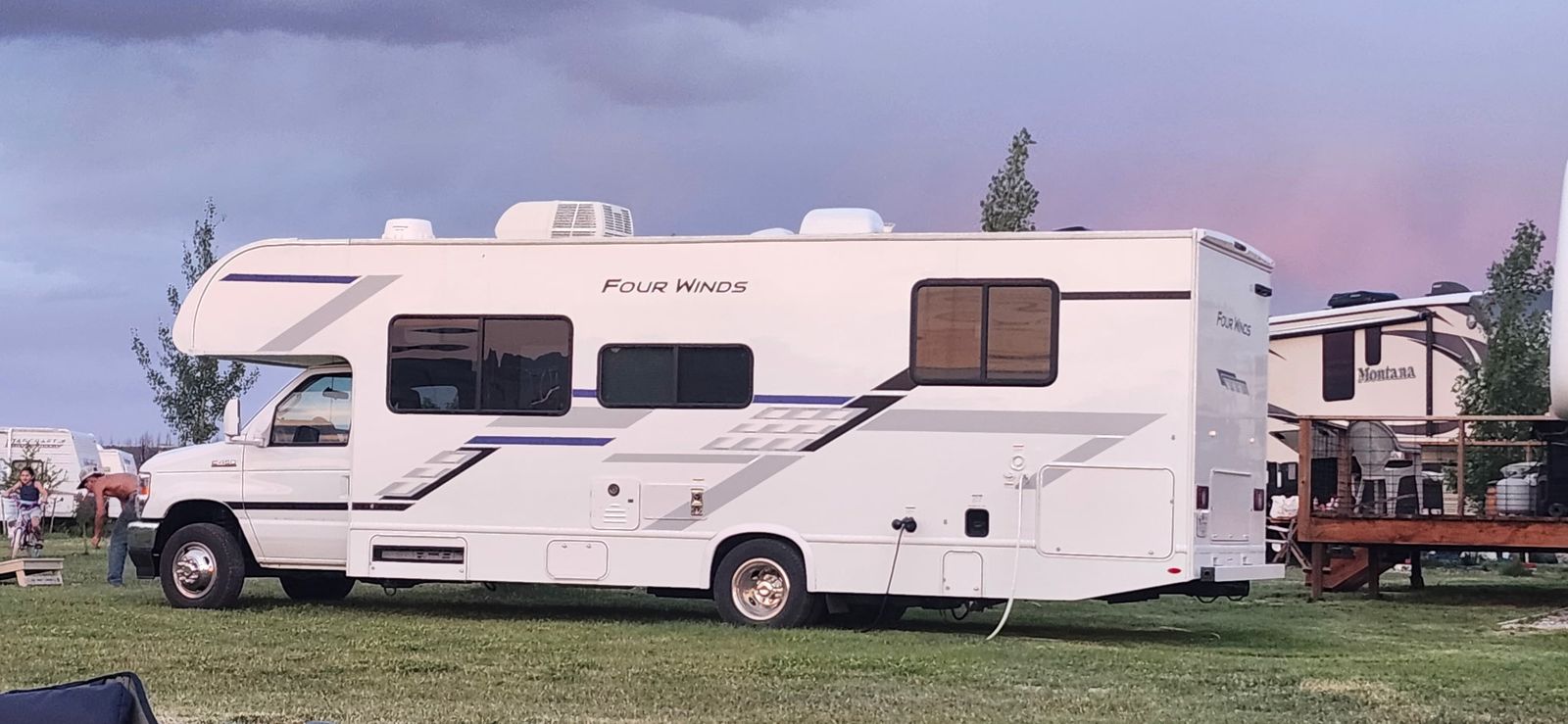 28' Class C Four Winds 28G