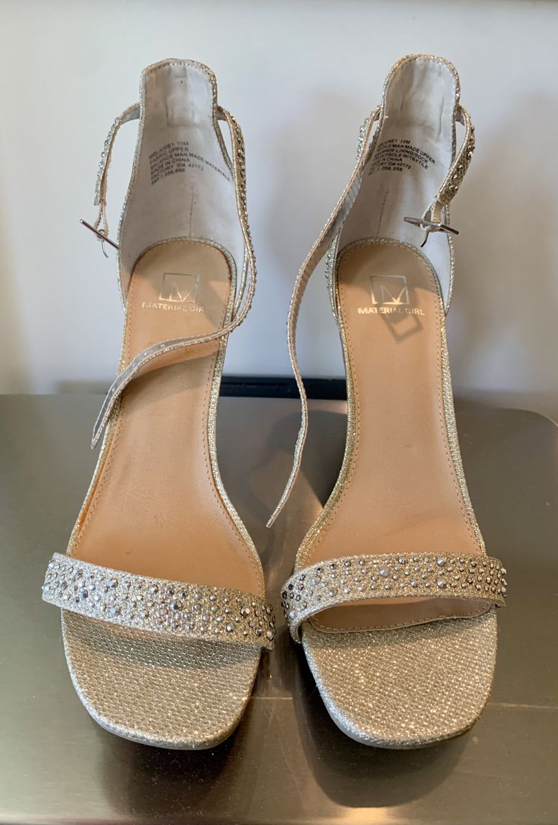 Silver Sparkle Heels - Brand New size 10M (never worn)
