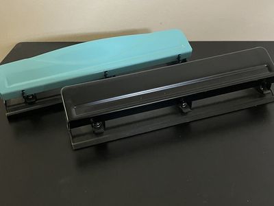 3 Hole Punchers