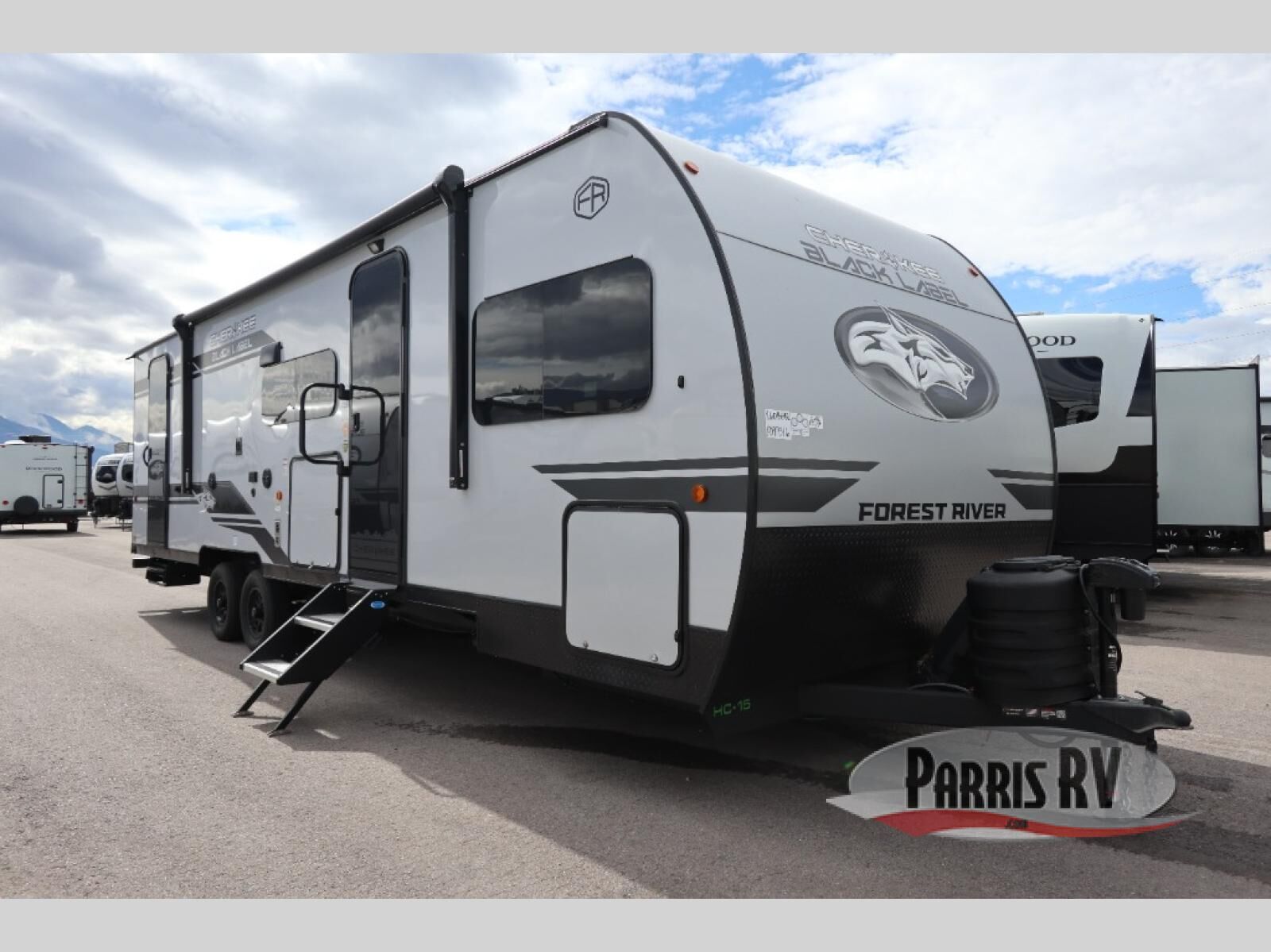 New 2026 Forest River RV Cherokee Grey Wolf Black Label 26DBHBL
