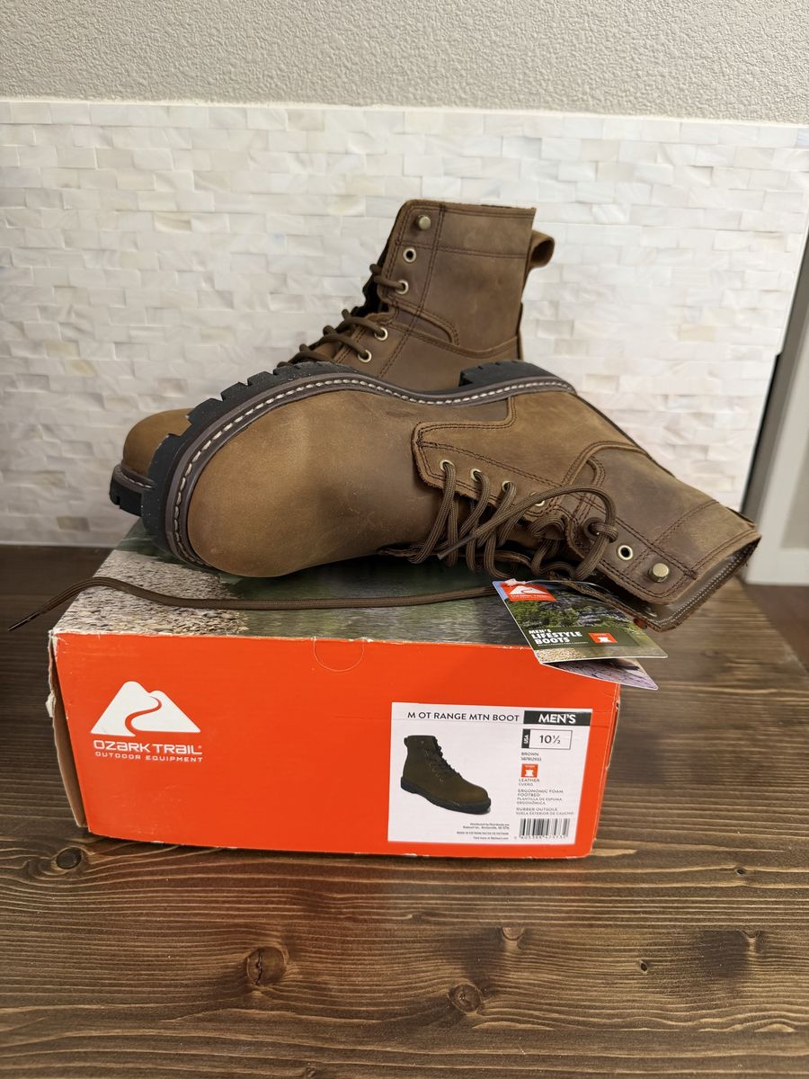 New Ozark Trail Mens Range hiking boots