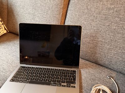 Apple MacBook Air 13 256GB SSD, M2 - Space Gray
