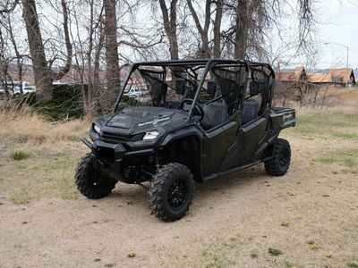 2025 Honda Pioneer 1000-6 Deluxe Crew