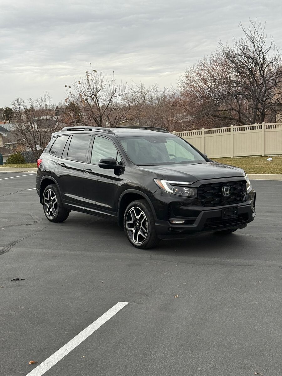 2022 HONDA PASSPORT Elite
