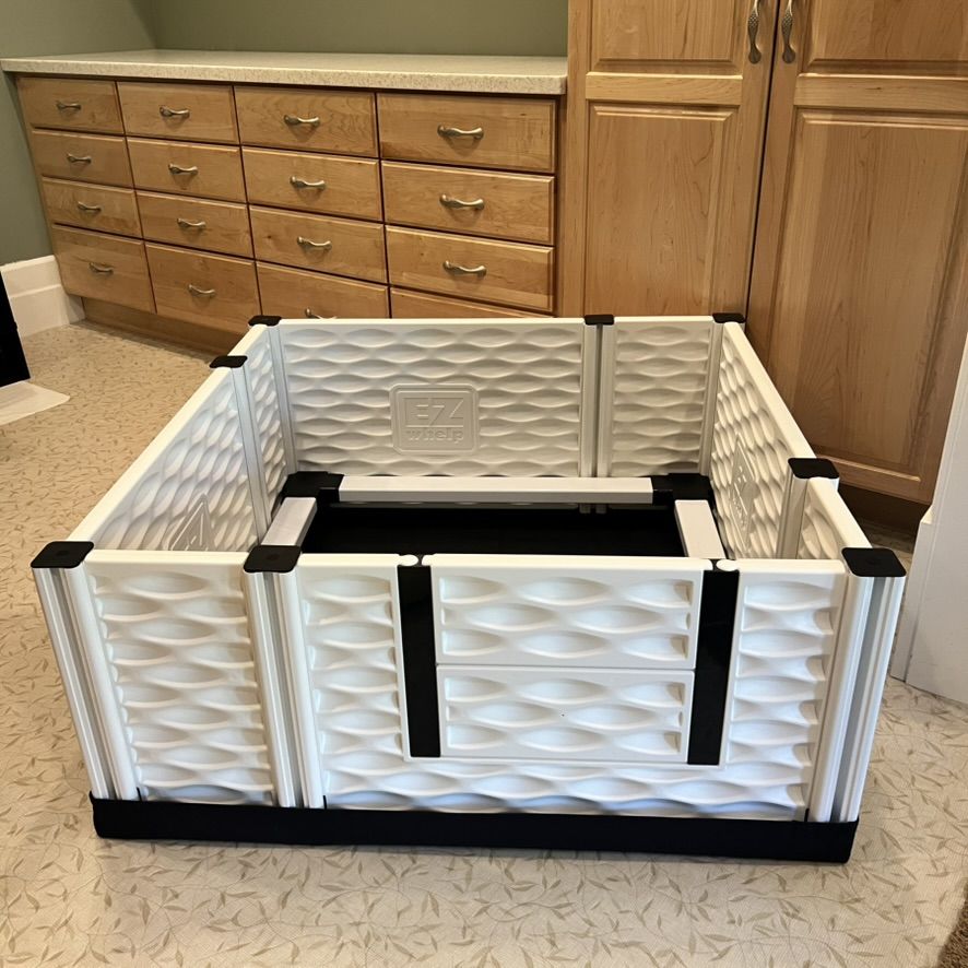 EZwhelp EZclassic Puppy Whelping Box w/Rails