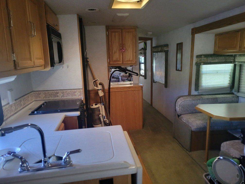 Winnebago Brave