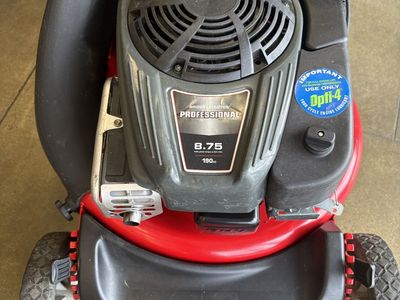 Snapper Hi-Vac Lawn Mower (7800758)