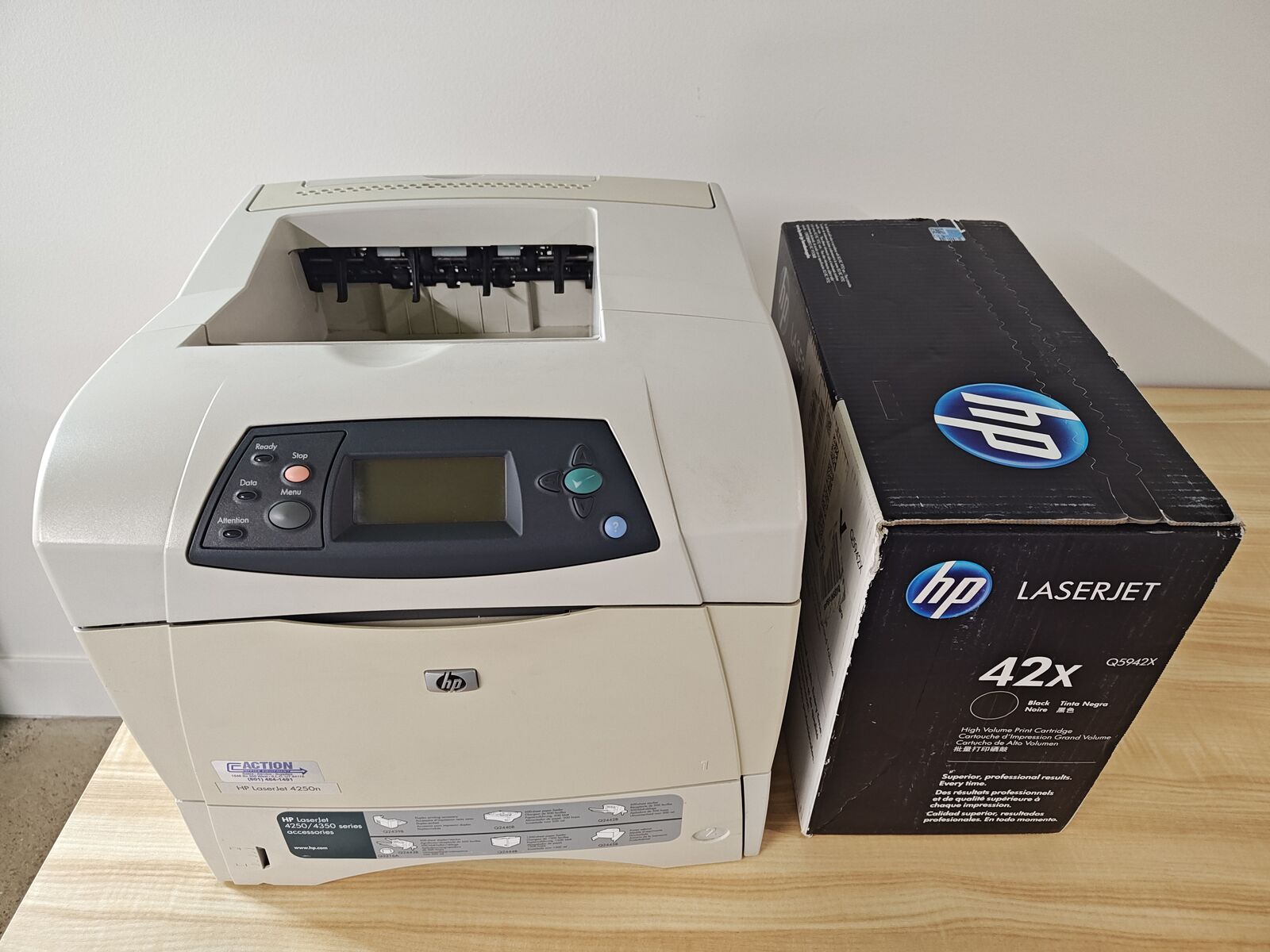 HP LaserJet 4250n Printer with New Ink Cartridge