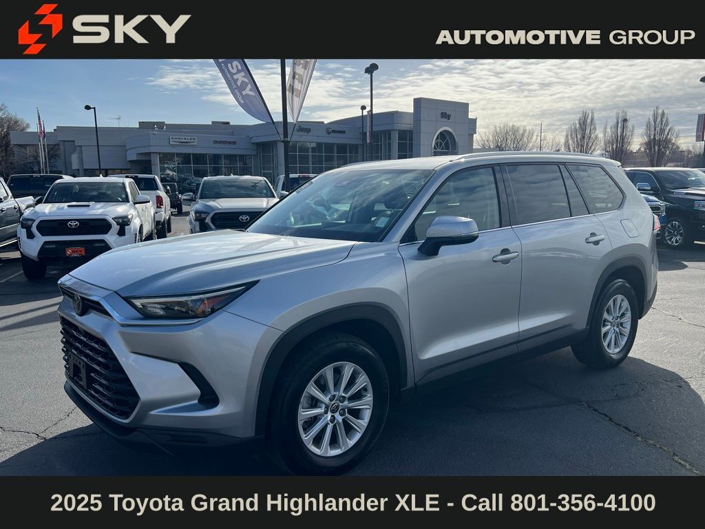 2025 Toyota Grand Highlander XLE