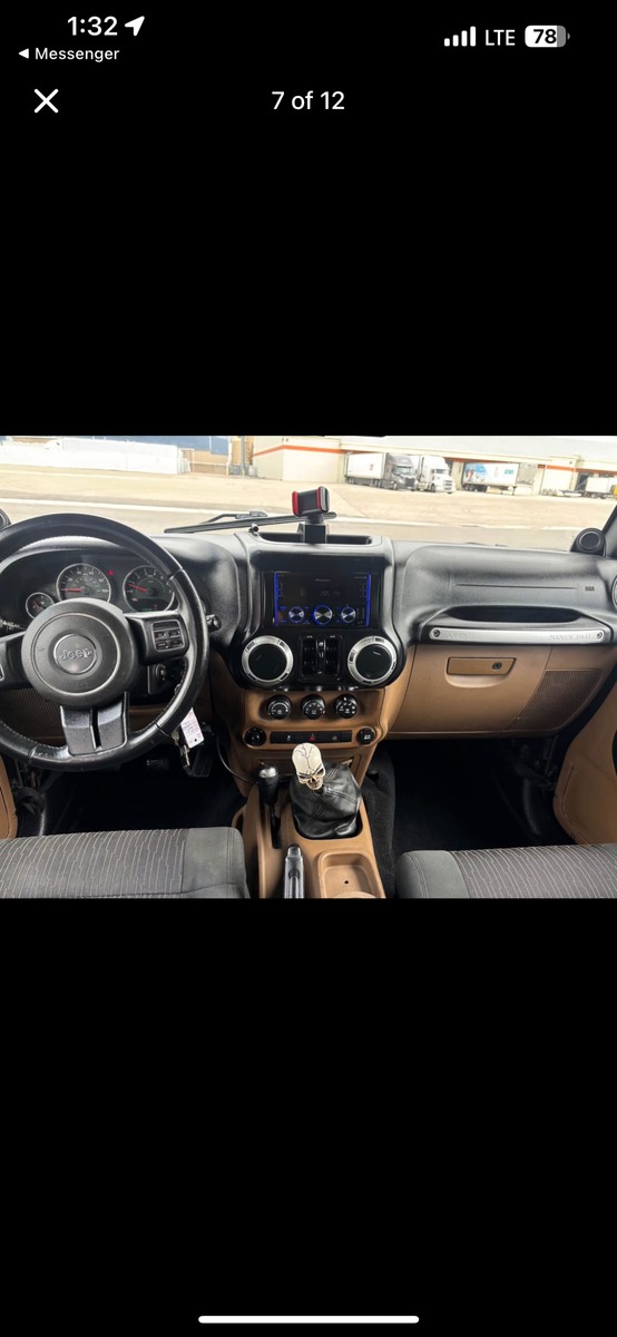 Main image 3