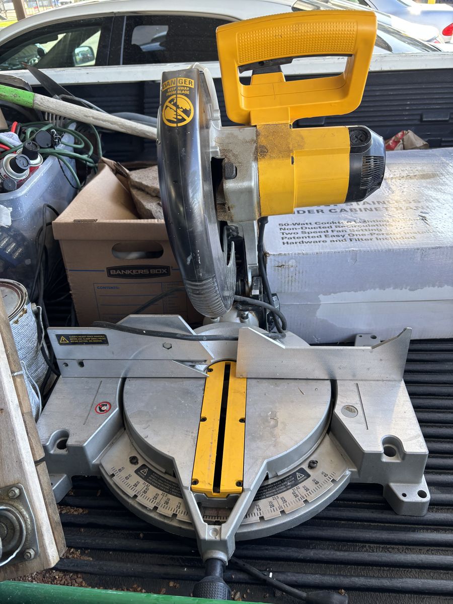 DeWalt Miter Saw