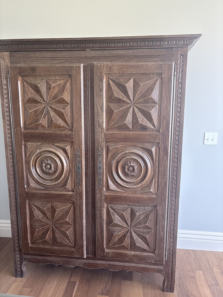 Antique cabinet