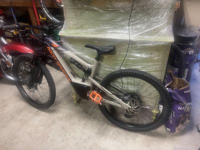 Rocky Mountain Altitude Powerplay A70 E-Bike