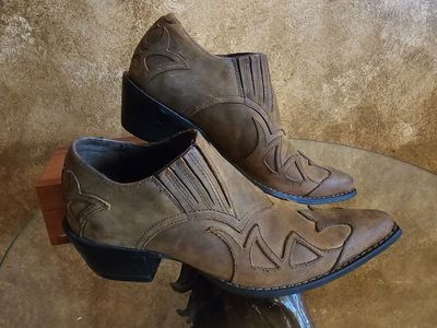 *Classic Durango Women's Shoe Boots* Like New