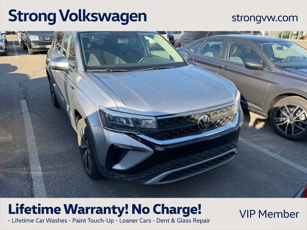 2022 Volkswagen Taos SE 4Motion