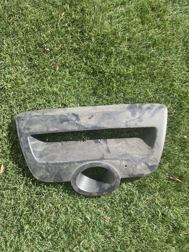 03-04 Infiniti G35 Clock Bezels