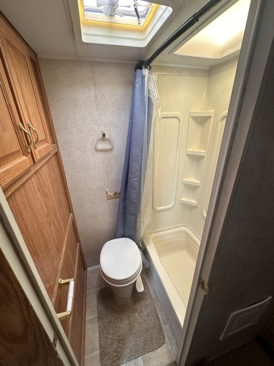 Main image 12