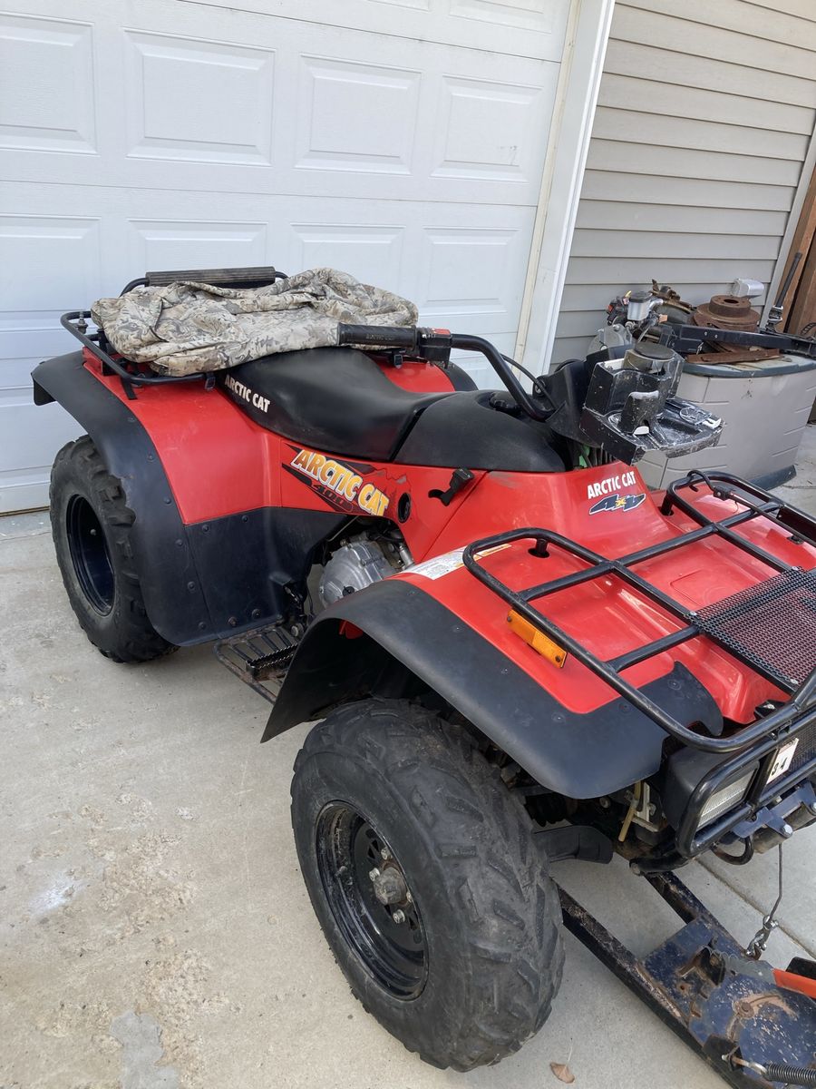 2001 Arctic Cat 400 with winch and plow