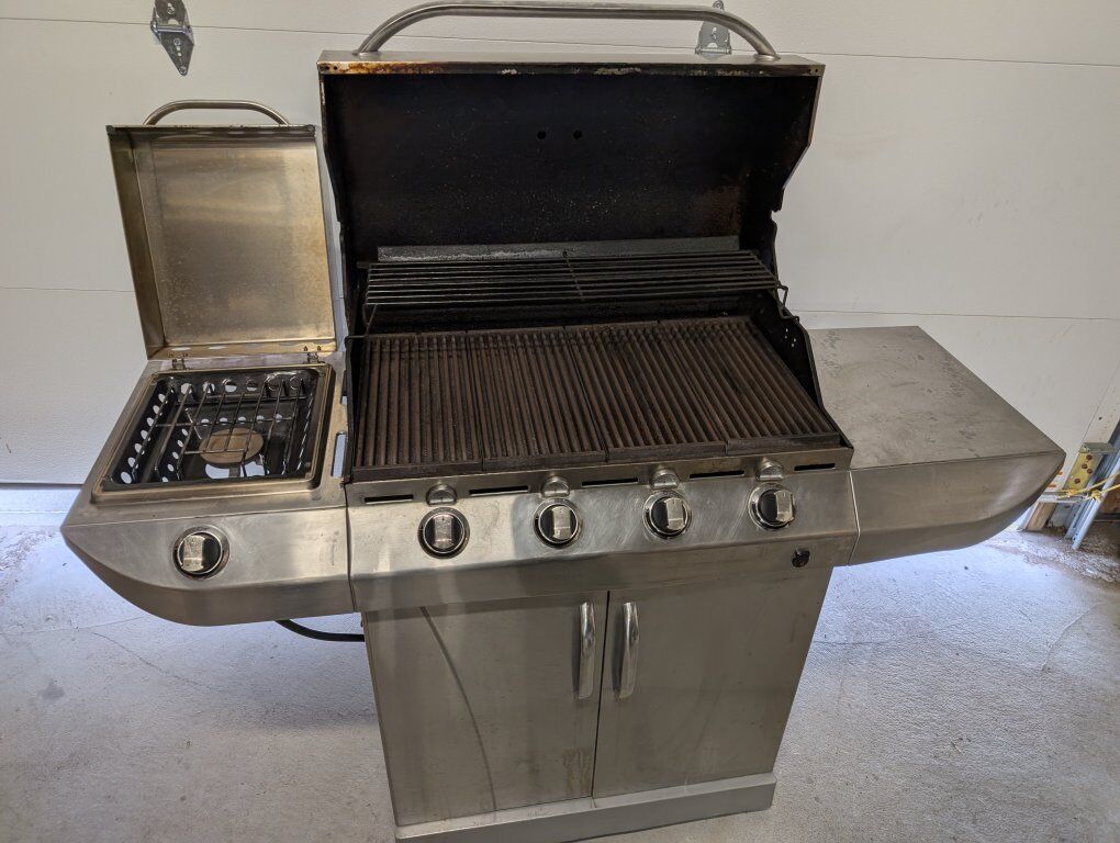 CharBroil Commercial Grill