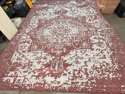 7' 10 x 10' Easy-Clean Jill Zarin Dubai Indoor / Outdoor Rug