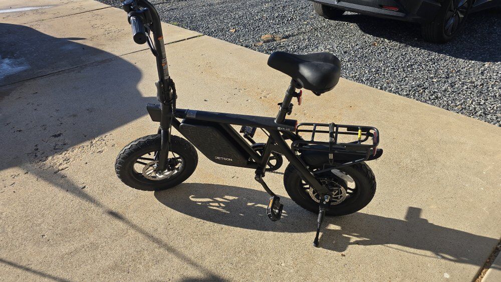 Jetson Atlas Pro fat tire EBike