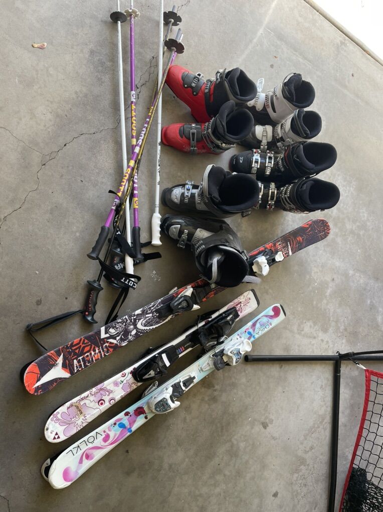 Kids Skis And Boots (various Sizes available)