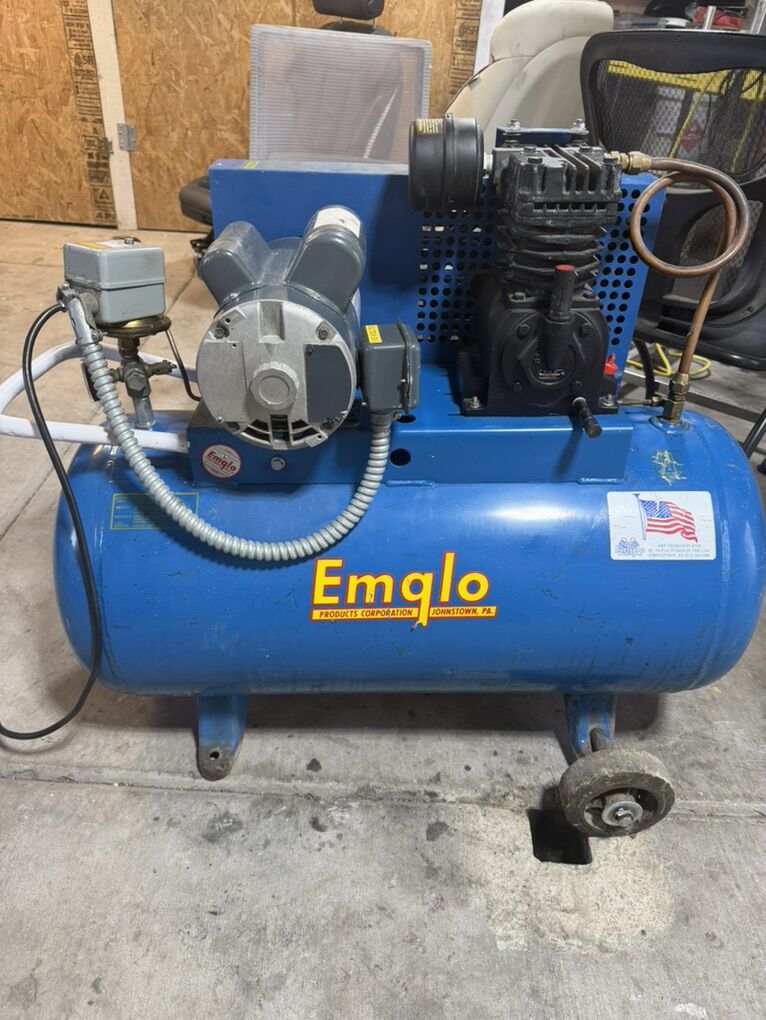 30 Gallon Air Compressor