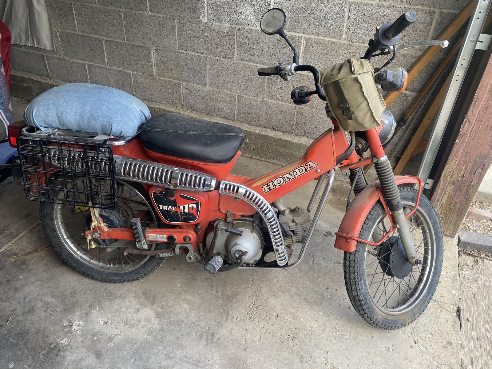 Honda trail 110