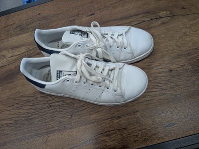 Adidas Stan Smith Primegreen Sneakers - US Men's 8 / US Women's 9 - White with Navy Trim