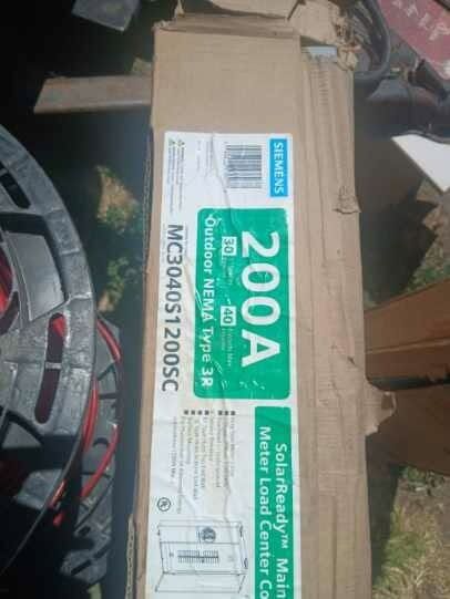 200AMP Breakerboxes