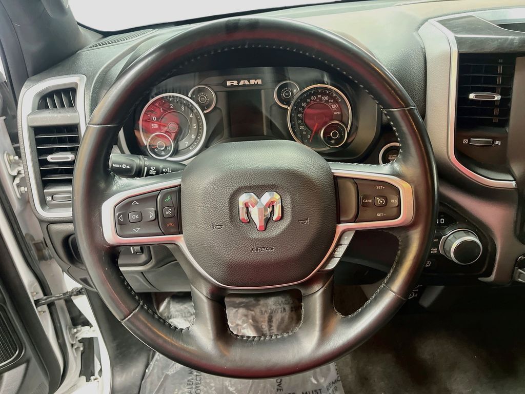 Main image 11