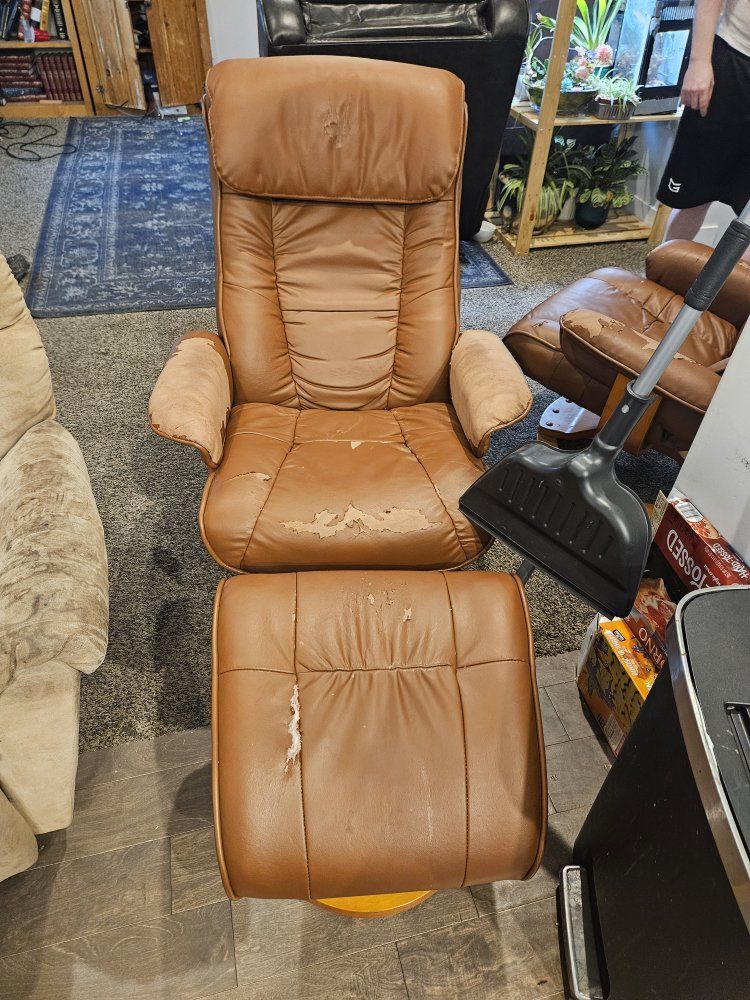 Get 3 chairs for only $10