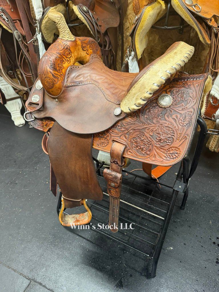 Main image 7