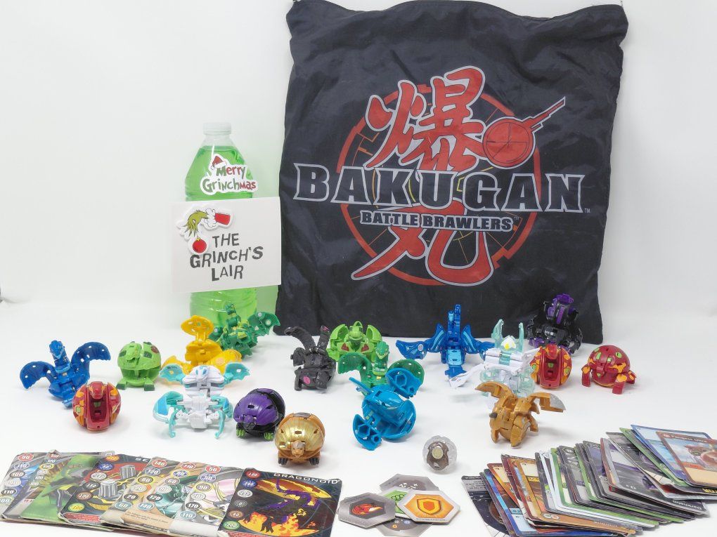 Bakugan Battle Brawlers MEGA Lot — Figures, Cards, Bag & Arena Mat