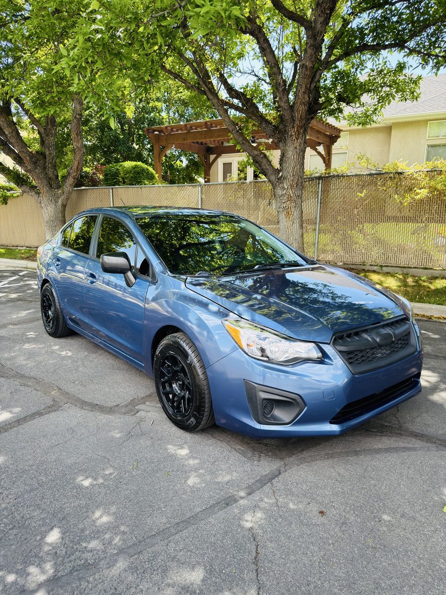 2014 Subaru Impreza 2.0i