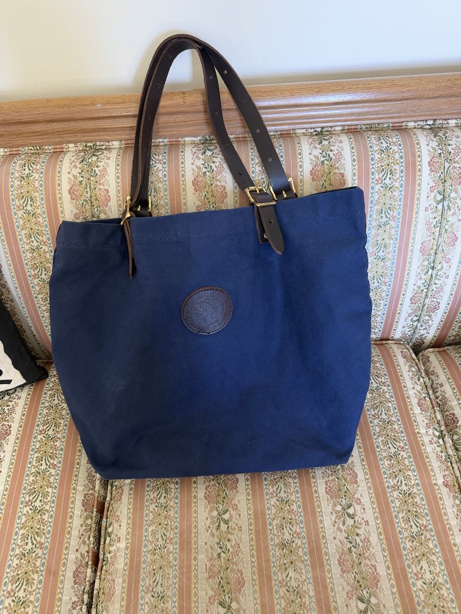 Navy Blue VTG Duluth Market Tote