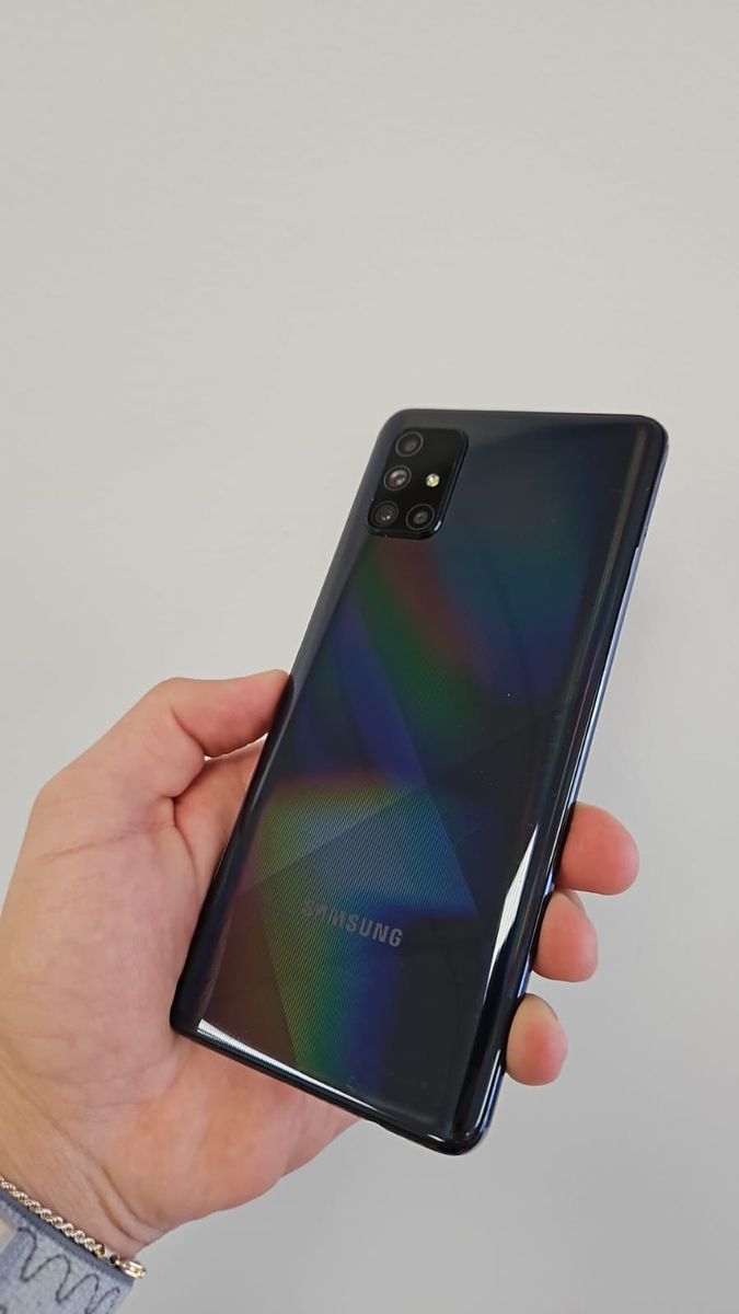Samsung Galaxy A71 128GB Unlocked
